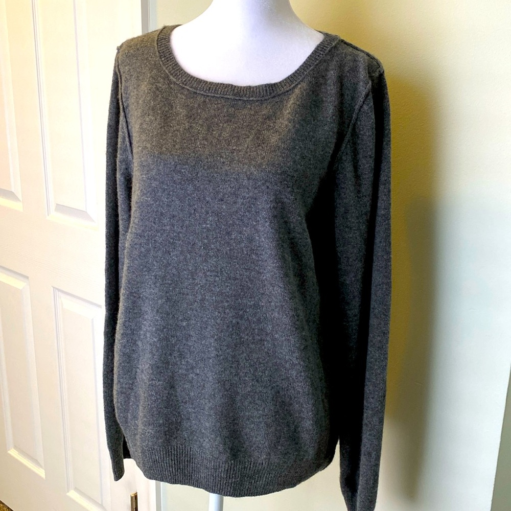 Grey cashmere crew neck sweater from Neiman Marcus